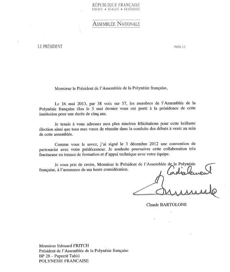 M. Claude BARTOLONE félicite M. Édouard FRITCH