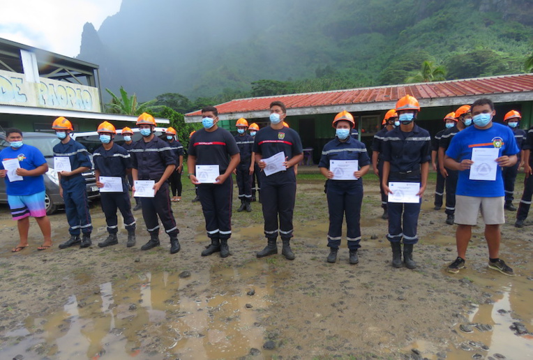 Vendredi les jeunes sapeurs-pompiers de Moorea se sont vu remettre leur diplôme.