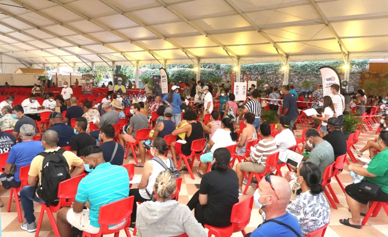 ​Nouveau plébiscite pour la vaccination à la présidence