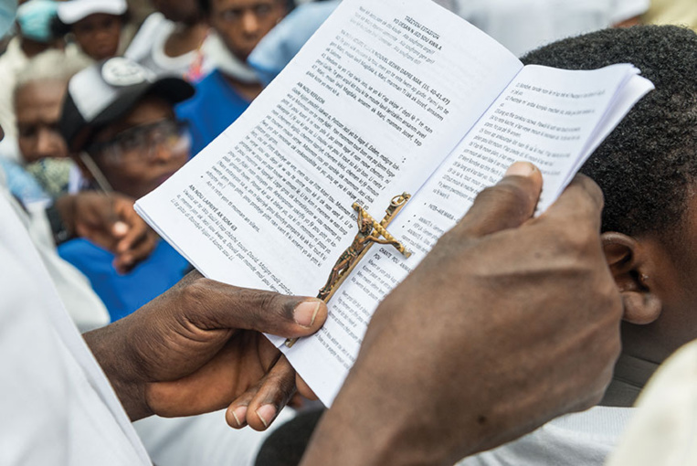 Sept religieux catholiques, dont deux Français, enlevés en Haïti Sept religieux catholiques, dont deux Français, enlevés en Haïti