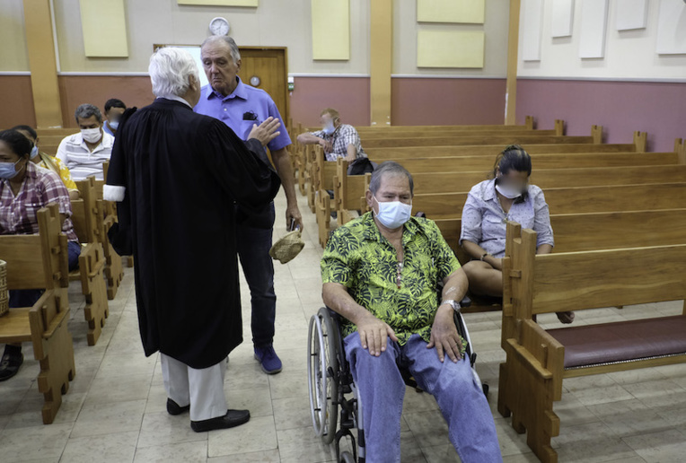 Pour la défense, "la montagne" du FDA "a accouché d'une souris" Pour la défense, "la montagne" du FDA "a accouché d'une souris"