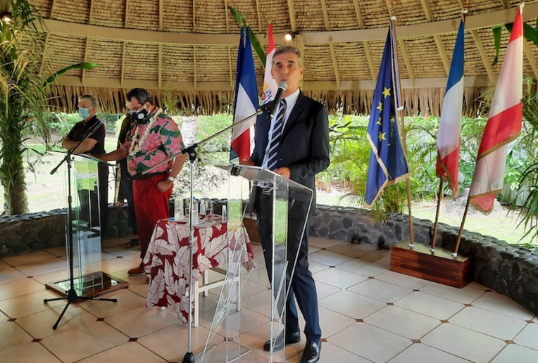 Les Etats-Unis ouverts au 1er mai, la métropole reste fermée Les Etats-Unis ouverts au 1er mai, la métropole reste fermée