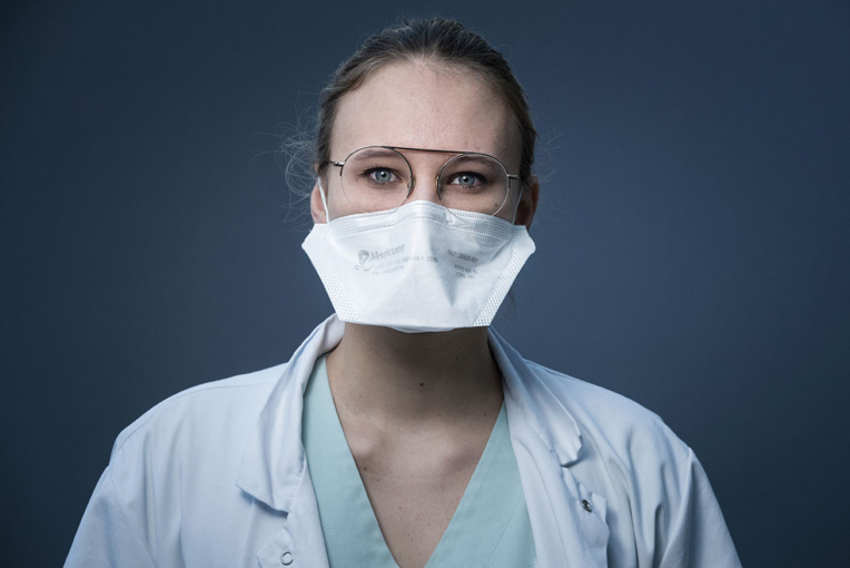 Covid-19: les internes en médecine s'usent à petit feu Covid-19: les internes en médecine s'usent à petit feu
