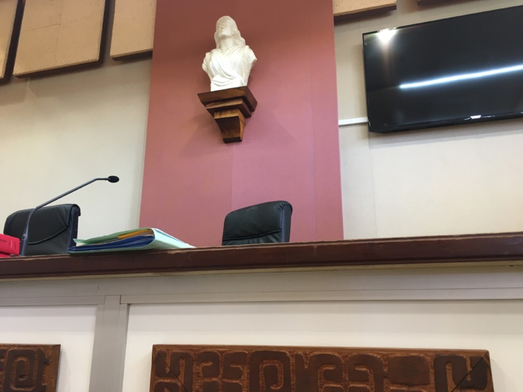 ​Il viole sa femme, elle lui pardonne