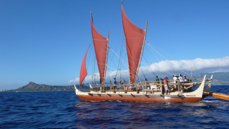 Pirogues doubles hawaïennes : Un voyage autour du monde baptisé « Malama Honua »
