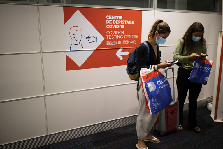 Le contrôle des voyageurs en quarantaine, nouvelle arme contre les variants du Covid-19 Le contrôle des voyageurs en quarantaine, nouvelle arme contre les variants du Covid-19