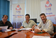 Charles Beaumont, vice-président ; Christophe Plée président et Cyrille Dubois, chef de projets de la CGPME de Polynésie française.