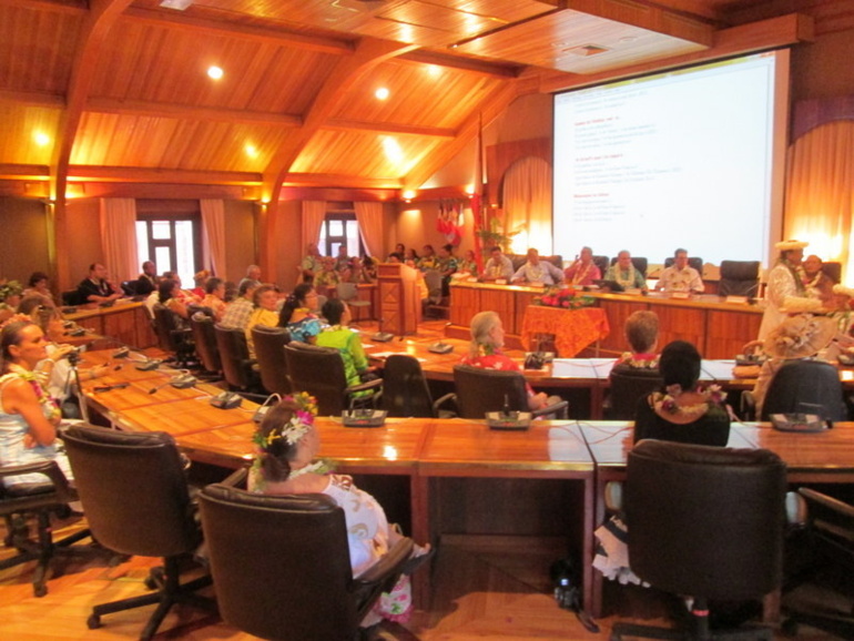 Académie tahitienne : 2 nouveaux « maîtres de la langue »