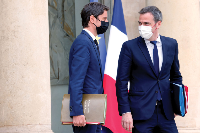 Covid-19: Véran défend l'ouverture de la vaccination, les indicateurs s'améliorent