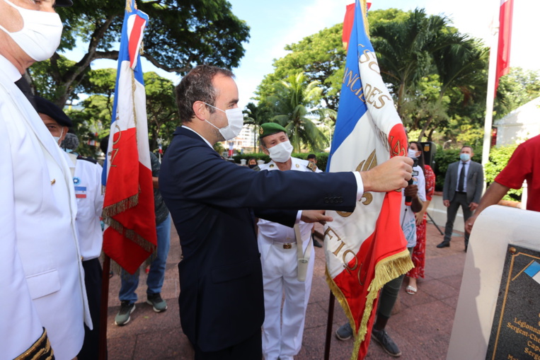 La cérémonie du 8 mai présidée par le ministre des Outre-mer La cérémonie du 8 mai présidée par le ministre des Outre-mer
