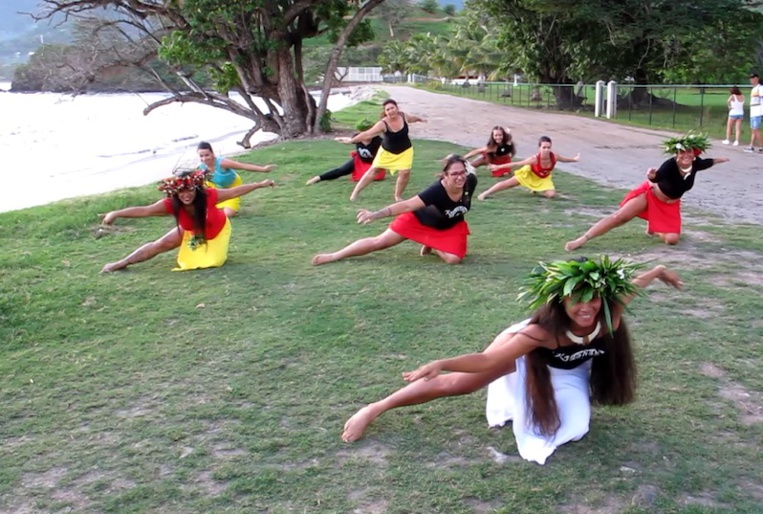 Le haka manu, au cœur de l'enseignement de l'école. Le haka manu, au cœur de l'enseignement de l'école.