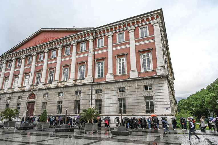 Procès de Nordahl Lelandais: 30 ans requis pour le meurtre d'Arthur Noyer