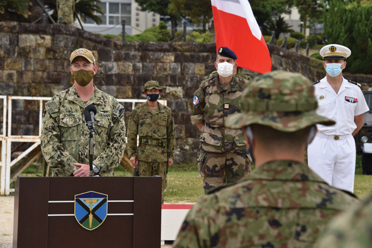 Manoeuvres militaires Japon/France/Etats-Unis dans une région nippone Manoeuvres militaires Japon/France/Etats-Unis dans une région nippone