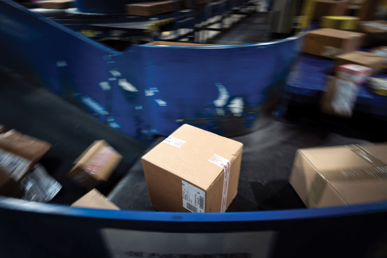 Outre-mer: SUD-PTT réclame à nouveau le même tarif colis pour tous