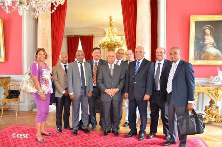 Le Président du CESC rencontre le ministre des OUtre-mer Victorin Lurel
