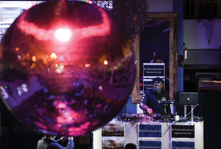 Privées de date de réouverture, les discothèques plaident leur cause au Conseil d'Etat Privées de date de réouverture, les discothèques plaident leur cause au Conseil d'Etat