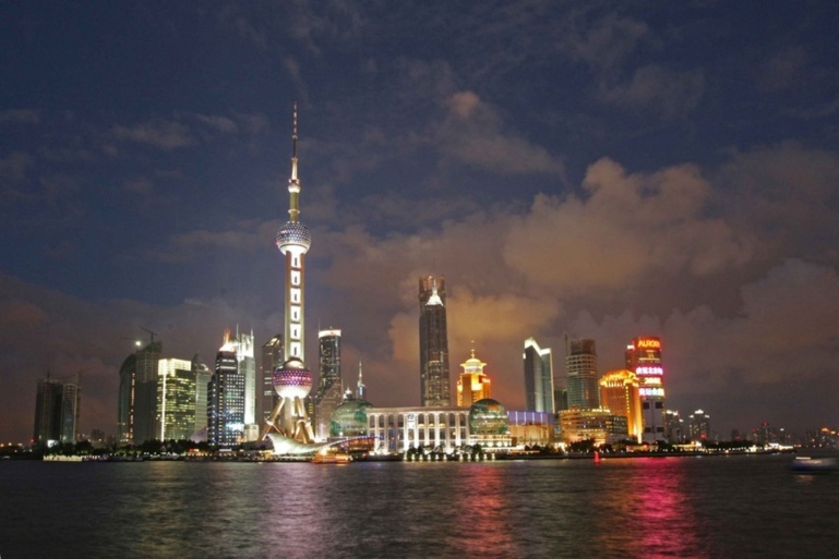 'Ua riro o Hong Kong mai te hō'ē ra 'oire rahi 'ihea rave rahi mau 'eitauira'a e ti'a 'ia rave hia.