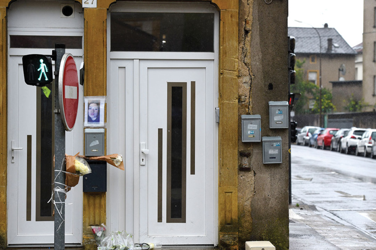 Le procureur de Metz réfute tout "dysfonctionnement judiciaire" après le féminicide d'Hayange Le procureur de Metz réfute tout "dysfonctionnement judiciaire" après le féminicide d'Hayange