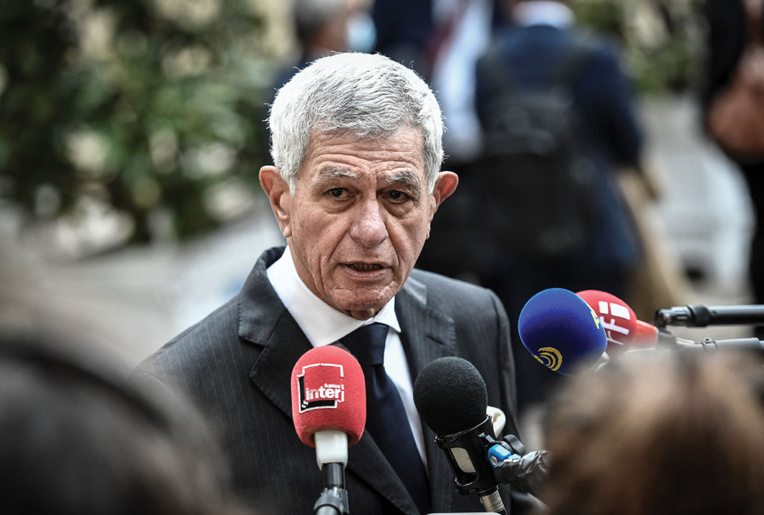 Nouvelle-Calédonie: le sénateur LR Pierre Frogier ne participera pas aux discussions