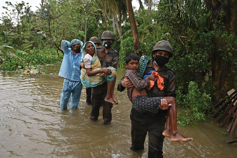 Inde : le cyclone Yaas frappe les côtes orientales, au moins quatre morts