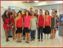 Patricia Spits entourée de ses collaborateurs Patricia Spits entourée de ses collaborateurs