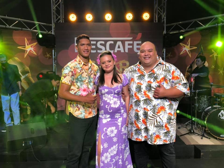 Les six finalistes de Nescafé Star au complet