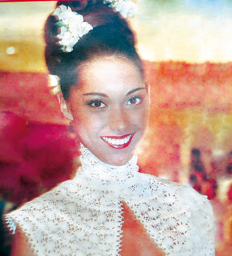 Manoa Frugé, Miss Tahiti 1999 Manoa Frugé, Miss Tahiti 1999