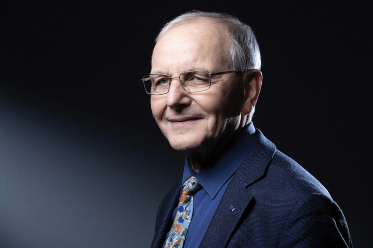 Malade du cancer, Axel Kahn quitte officiellement la présidence de la Ligue Malade du cancer, Axel Kahn quitte officiellement la présidence de la Ligue