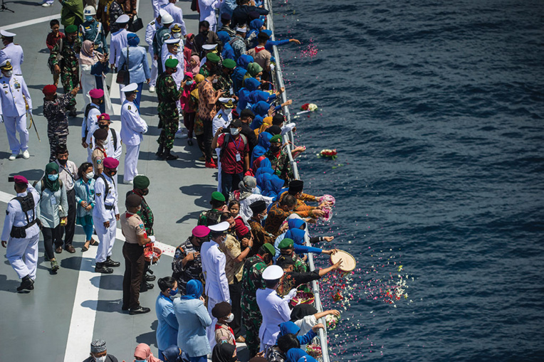 L'Indonésie renonce à récupérer son sous-marin coulé L'Indonésie renonce à récupérer son sous-marin coulé