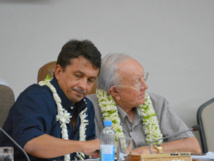 Nuihau Laurey, le vice-président et Gaston Flosse, le président de Polynésie française seront à Paris du 16 au 26 juillet.