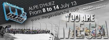 Inaki luccioni participe à la premiere megavalanche kids de l'alpe d'huez, plus grande course de vtt de descente au monde