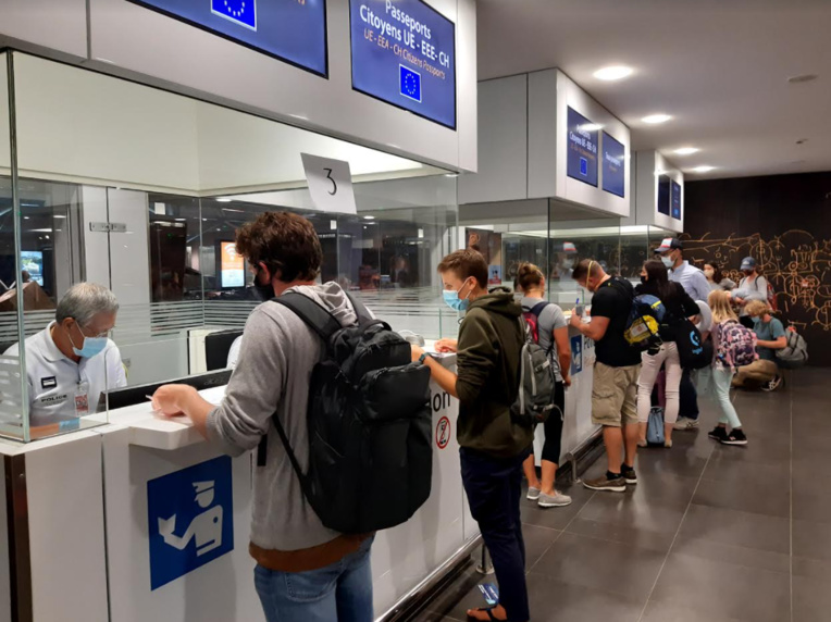 Levée des motifs impérieux : le détail des nouvelles conditions de voyage