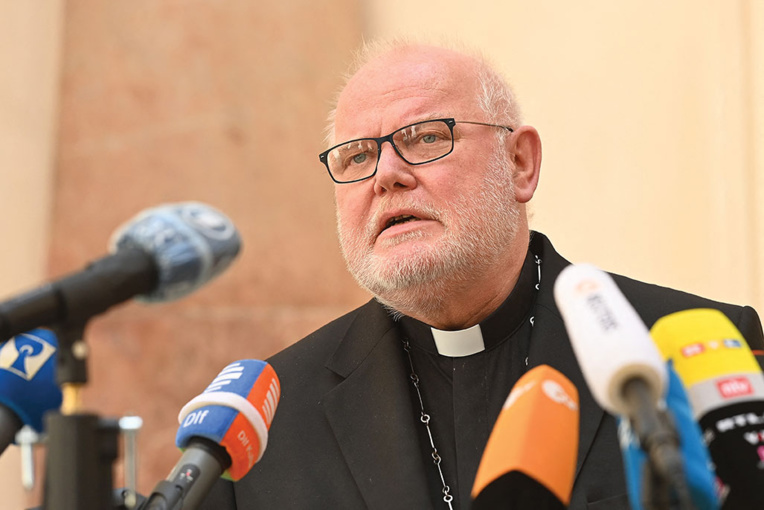 Abus sexuels: le pape refuse la démission de l'archevêque de Munich