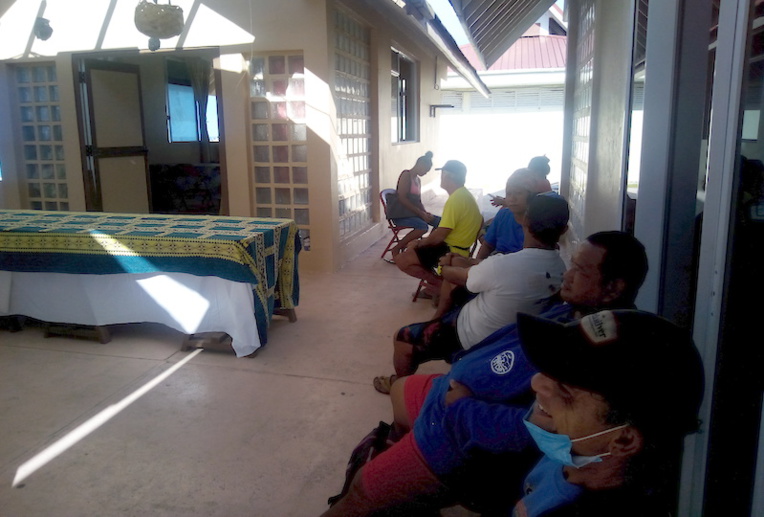 Très demandeuse, la population est venue nombreuse pendant les deux jours de permanence au centre culturel de Rauira. Très demandeuse, la population est venue nombreuse pendant les deux jours de permanence au centre culturel de Rauira.