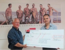 La Banque de Polynésie et son personnel soutiennent La Saga et parrainent 6 enfants.