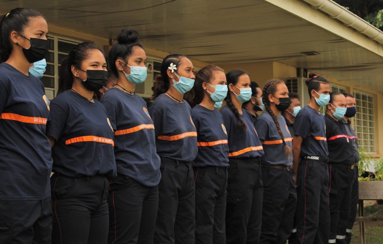 Les cadets de la sécurité de Ua Pou au Garde-à-vous Les cadets de la sécurité de Ua Pou au Garde-à-vous