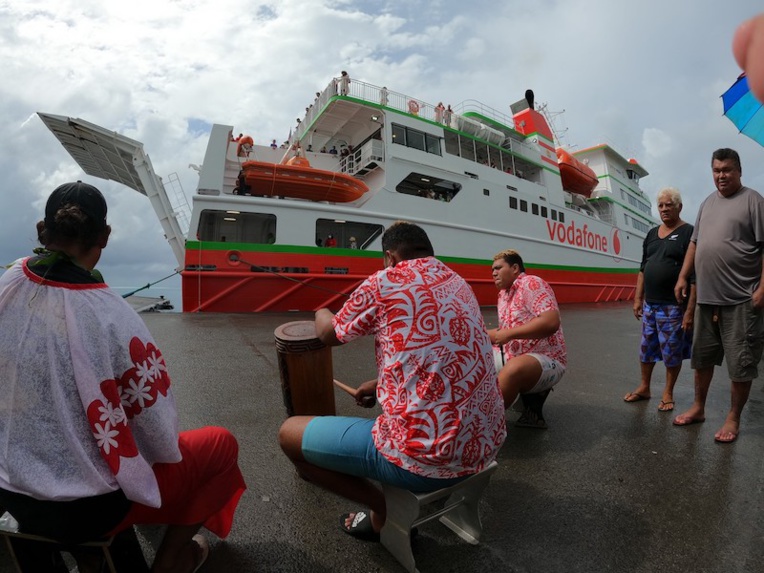 Le Terevau Piti en voyage inaugural aux Raromatai