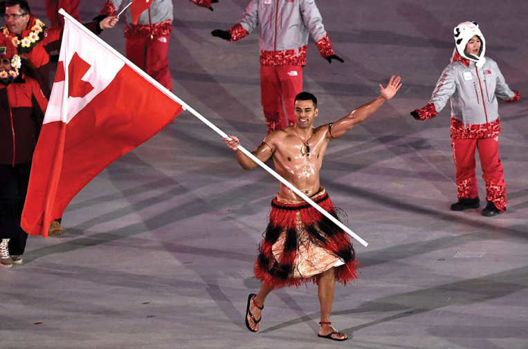 Après le spectacle aux JO, le cinéma pour le porte-drapeau des Tonga ? Après le spectacle aux JO, le cinéma pour le porte-drapeau des Tonga ?