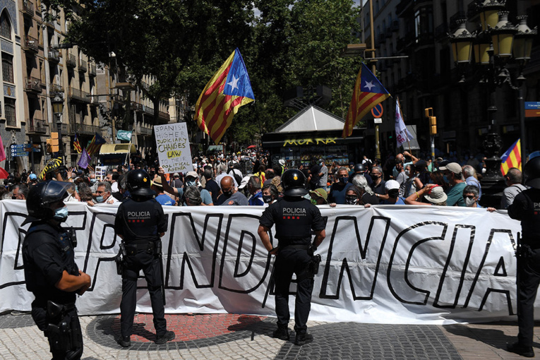 Espagne: le gouvernement va gracier les indépendantistes catalans incarcérés