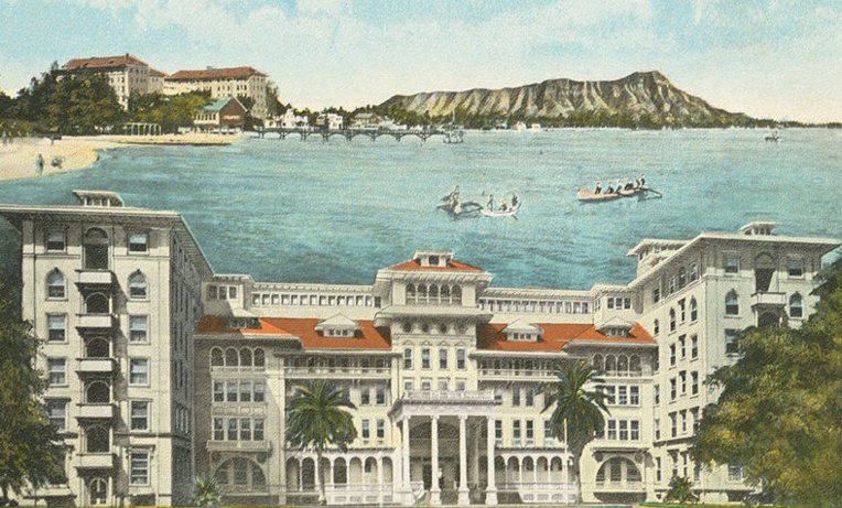 C’est le développement du tourisme à Hawaii qui avait donné à Peacock l’idée de construire ce palace inauguré en 1901, il y a exactement 120 ans.