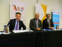 Matt Thistlethwaite, récemment nommé secrétaire d’État australien aux affaires du Pacifique, et Ratu Inoke Kubuabola, ministre des affaires étrangères de Fidji, lundi 29 juillet 2013 à Brisbane.