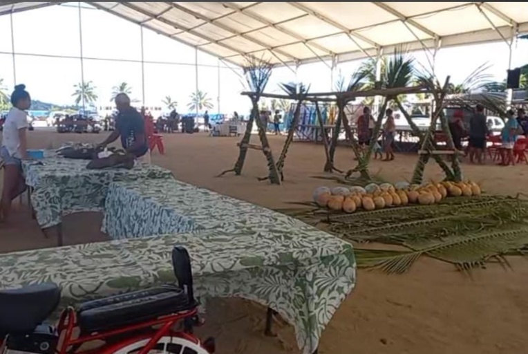 Les exposants étaient rassemblés place Tuvavau à Bora Bora.