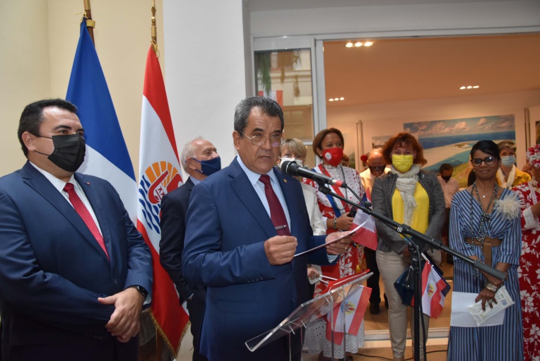 Edouard Fritch lors de la cérémonie organisée à la Délégation de la Polynésie française, mardi à Paris pour la fête de l'autonomie. Edouard Fritch lors de la cérémonie organisée à la Délégation de la Polynésie française, mardi à Paris pour la fête de l'autonomie.