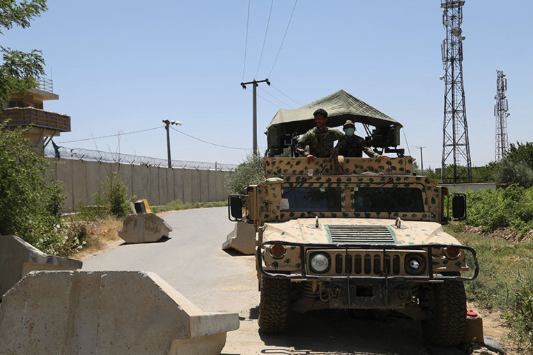 Les forces étrangères quittent la base aérienne de Bagram et bientôt l'Afghanistan Les forces étrangères quittent la base aérienne de Bagram et bientôt l'Afghanistan