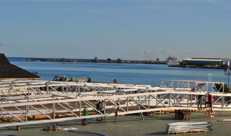 Structures de la toiture de la tribune VIP2