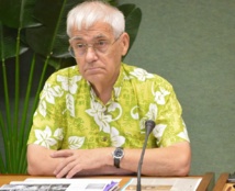 Nucléaire : Bruno Barrillot conseille le sénateur Richard Tuheiava