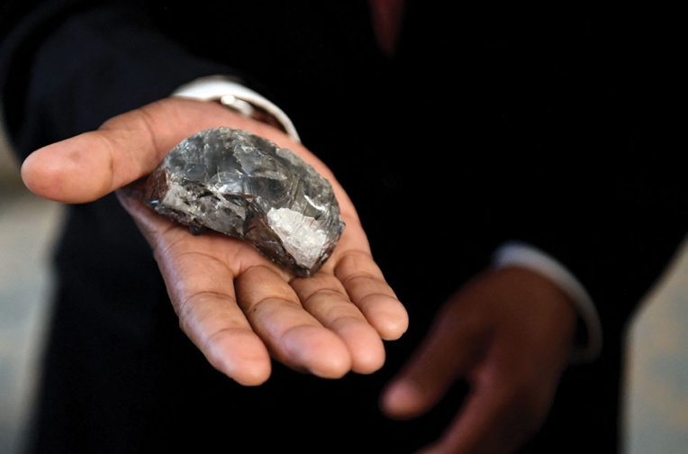 Un diamant hors norme, 3e plus gros au monde, trouvé au Botswana Un diamant hors norme, 3e plus gros au monde, trouvé au Botswana