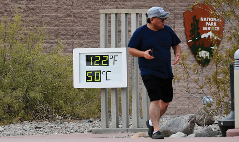 Nouvelle vague de chaleur et d'incendies aux Etats-Unis et au Canada Nouvelle vague de chaleur et d'incendies aux Etats-Unis et au Canada