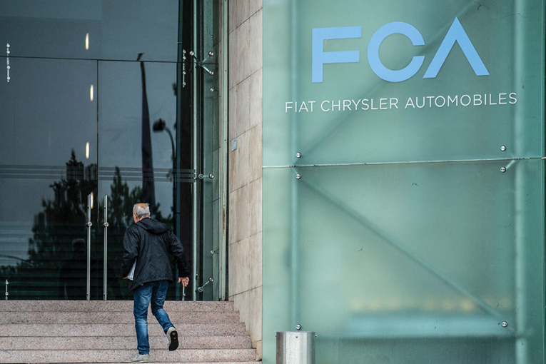 "Dieselgate": Fiat-Chrysler cinquième constructeur mis en examen en France "Dieselgate": Fiat-Chrysler cinquième constructeur mis en examen en France