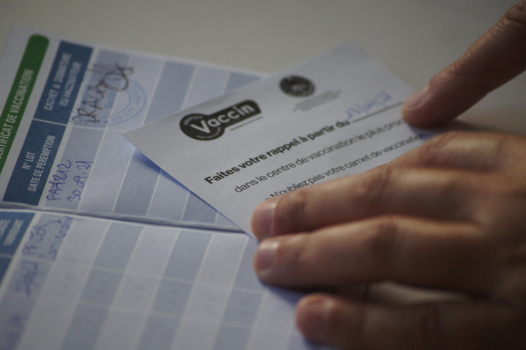 Un schéma vaccinal complet après sept jours Un schéma vaccinal complet après sept jours